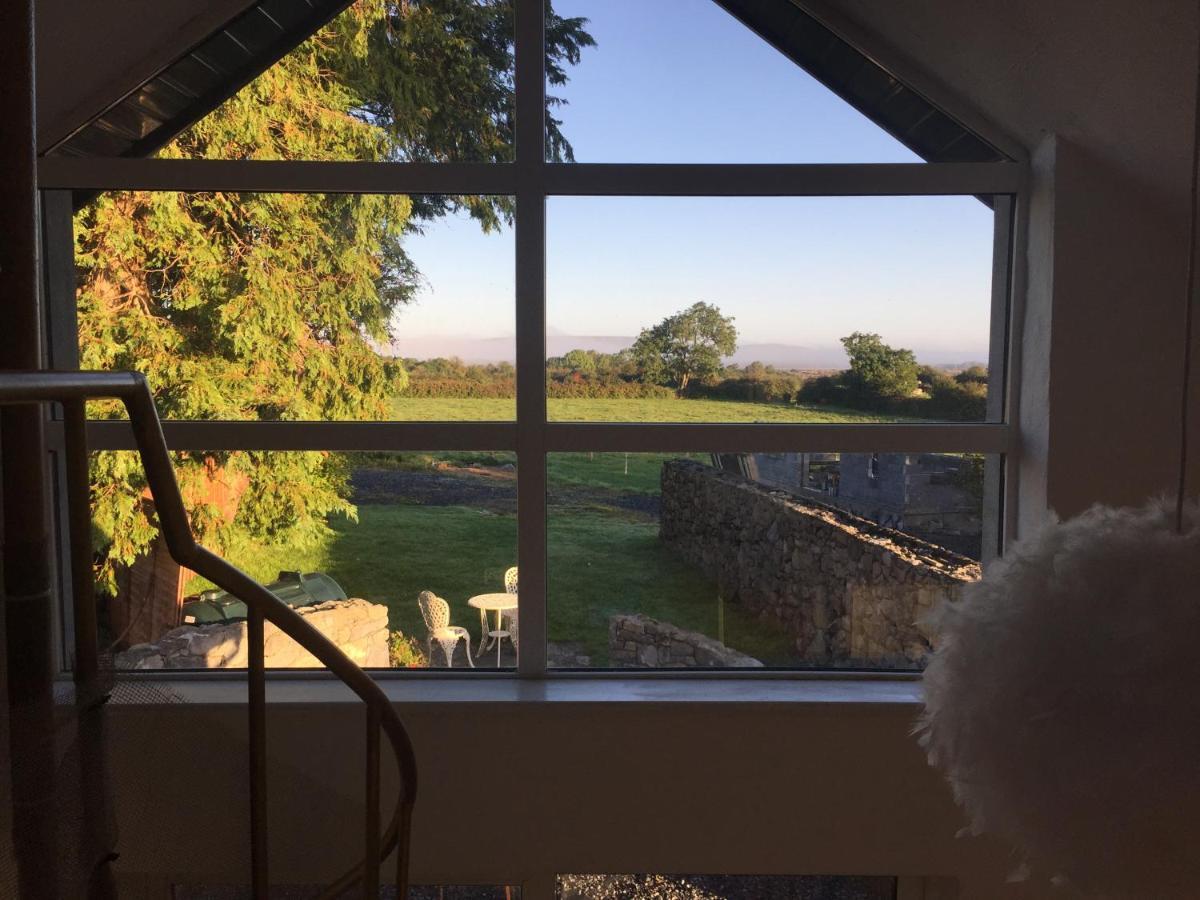 The Burren Barn Vila Tubber Exterior foto